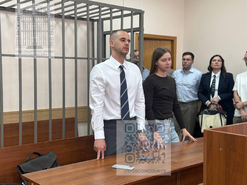 Александра Митрошина продолжает оставаться под домашним арестом: суд продлил этот срок на два месяца….