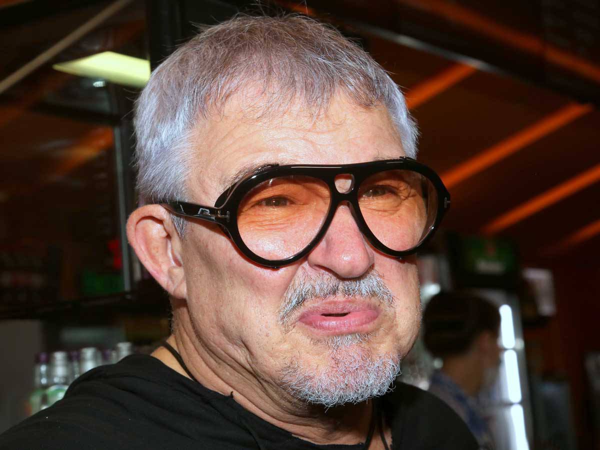 Дмитрий Дибров отправился на отдых на Бали после скандального инцидента с расстегнутой ширинкой. Именно там телеведущий отпраздн…