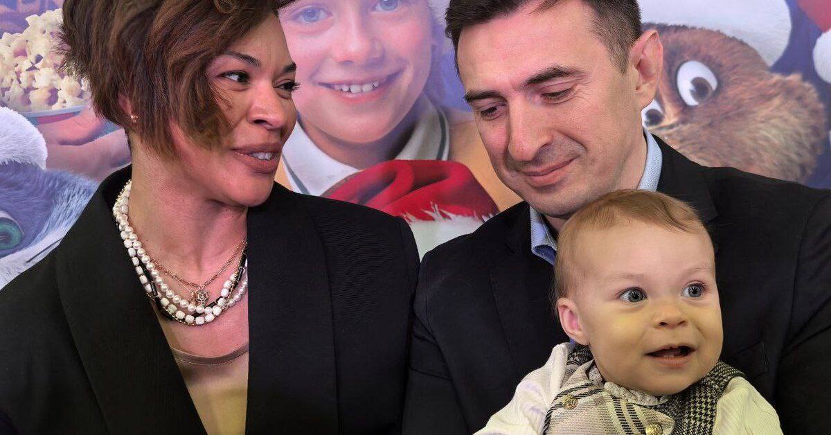Алексей Гаврилов впервые показал лицо годовалой дочери