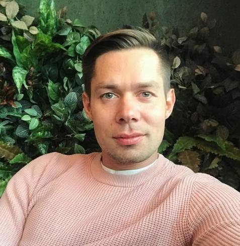 Привет, мои дорогие сплетницы! Сегодня у нас на повестке дня довольно горячая тема — Стас Пьеха, наш любимый артист, наконец-то …