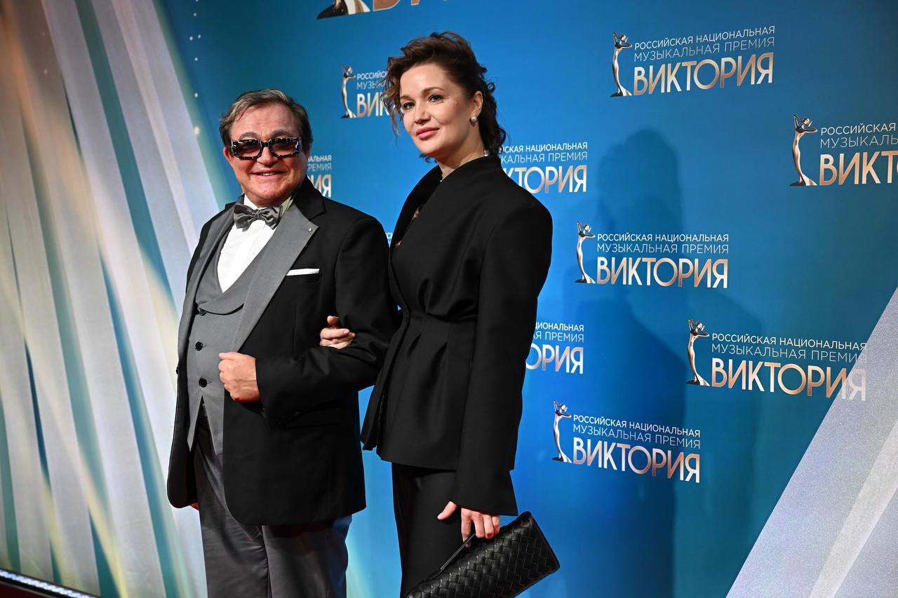 Дмитрий Дибров признался, что у него появилась новая возлюбленная — и, судя по всему, она та ещё привереда. Он говорит, что всё …