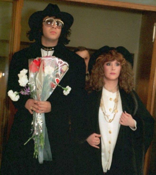 Филипп Киркоров искренне и с любовью поздравил Аллу Пугачеву с днем рождения! Сегодня Примадонна празднует свои 77 лет, и ее быв…