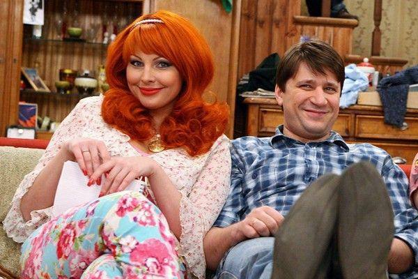 Девчонки, вы просто не поверите, до чего я сегодня докапалась! Сидела вечером с чашкой кофе, листала старые фото со съёмок культ…