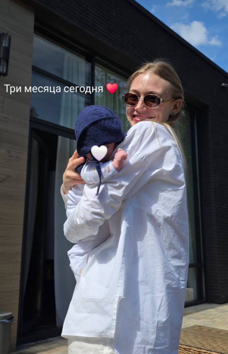 Девочки, я просто в щенячьем восторге, потому что у нас самая милая новость недели! Помните, как мы все следили за романом Данил…
